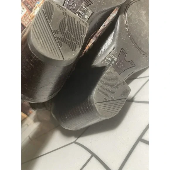 Womens Ariat 10006755 Brown Leather Cowboy Boots 8 B Good Used Condition - Picture 9 of 15
